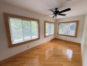 413 Briarwood Ave SE in East Grand Rapids, MI - Building Photo - Building Photo