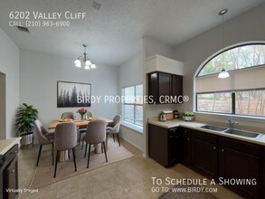 6202 Valley Clf in San Antonio, TX - Building Photo - Building Photo