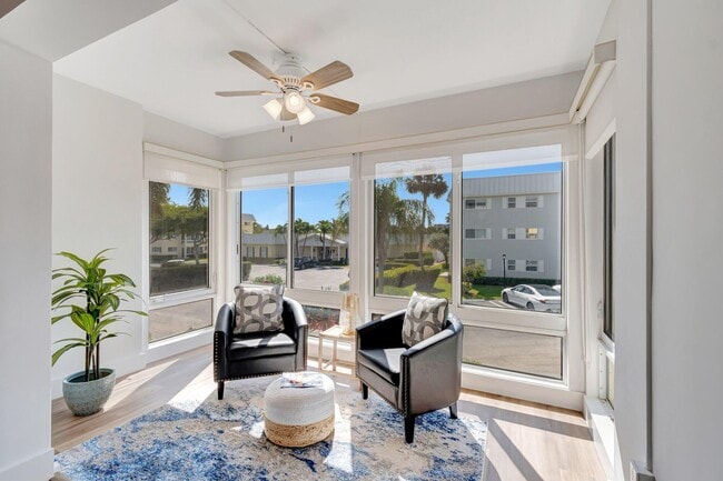 property at 17 Colonial Club Dr