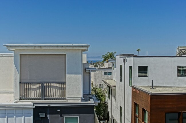 519 N Gertruda Ave in Redondo Beach, CA - Building Photo - Building Photo