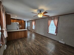 119 Rodeo Dr in Utica, NY - Foto de edificio - Building Photo