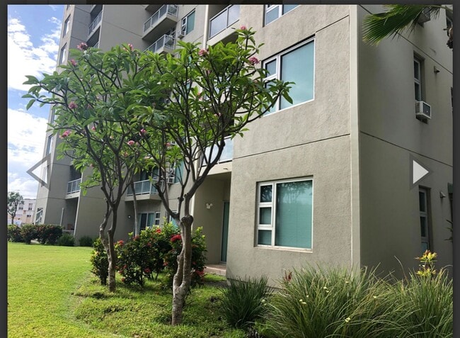 property at 215 N King St