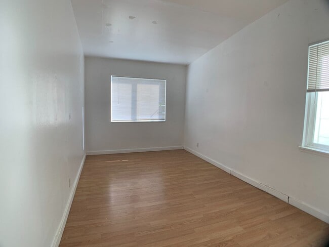 property at 744-746 47th Ave