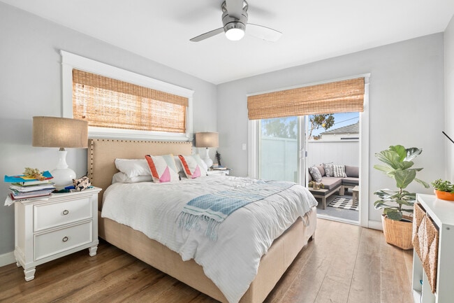 314 Onyx Ave, Unit 314 B in Newport Beach, CA - Building Photo - Building Photo