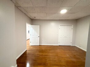 98 Main St, Unit 1 in Malden, MA - Building Photo - Building Photo