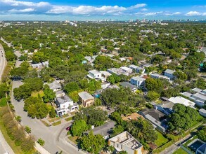 4025 NW 6th Ave in Miami, FL - Building Photo - Building Photo