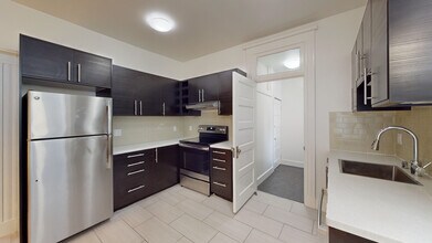 1024 Sacramento St in San Francisco, CA - Building Photo - Building Photo
