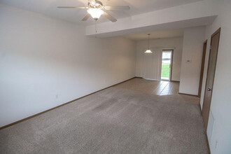 1639 Citadel Dr in Columbia, MO - Building Photo - Building Photo