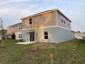 3931 Willow Brk Dr in Edgewater, FL - Building Photo - Building Photo