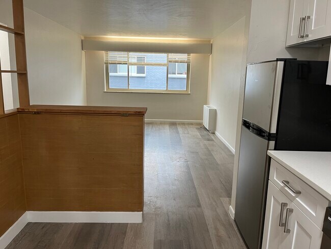 Virginia Mae Apartment in Denver, CO - Building Photo - Building Photo