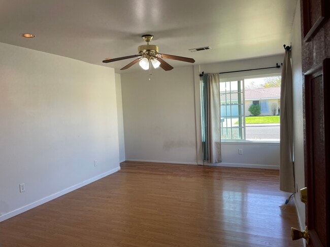 13036 Sunbird Dr in Moreno Valley, CA - Building Photo - Building Photo
