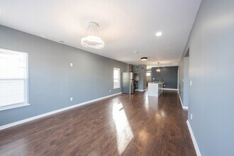 3157 E Washington St in Indianapolis, IN - Building Photo - Building Photo