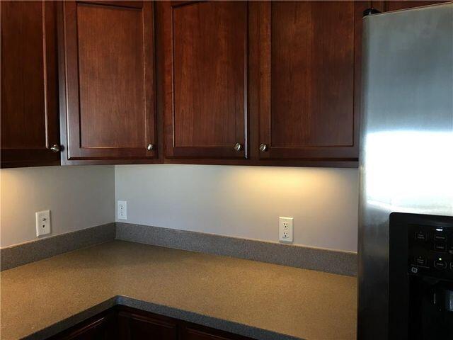 27941 Hopkins Dr in Novi, MI - Building Photo - Building Photo