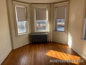 235 Park Dr in Boston, MA - Building Photo - Building Photo
