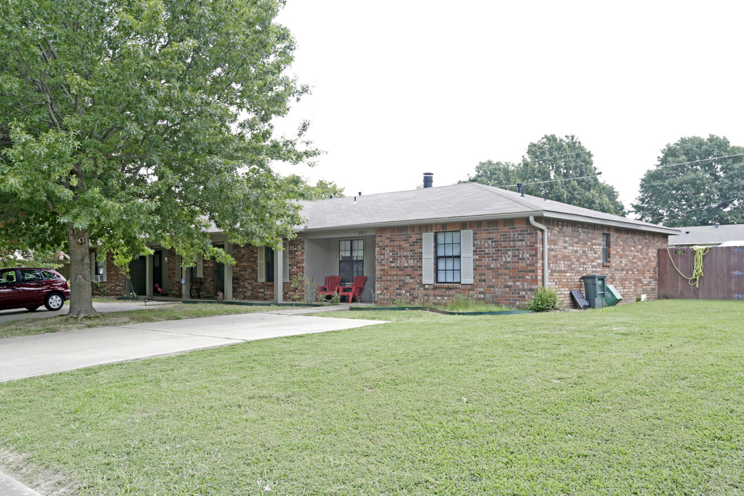 2906-2936 N Susan Carol Ln in Fayetteville, AR - Foto de edificio