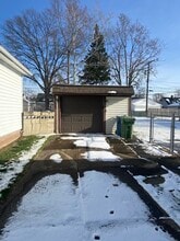 6825 Beresford Ave in Parma Heights, OH - Building Photo - Building Photo