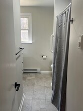 13707 Old National Pike, Unit APT C in Mount Airy, MD - Building Photo - Building Photo