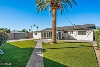 2623 N 74th Pl in Scottsdale, AZ - Building Photo - Building Photo