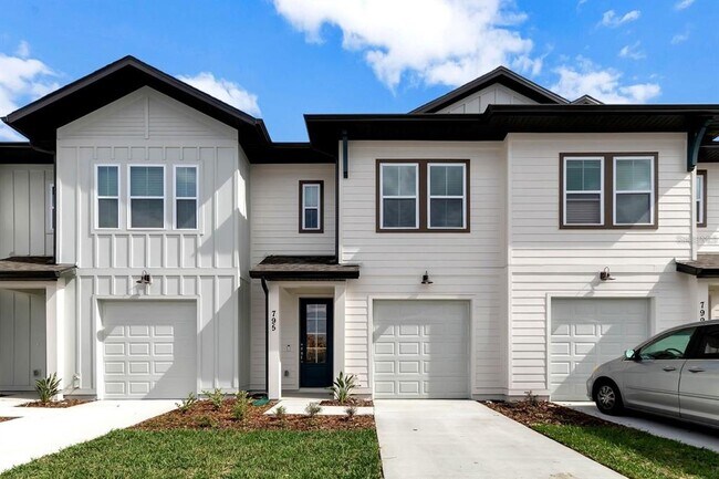 property at 795 Longboat Dr