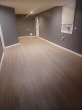 5918 S Calumet Ave, Unit G in Chicago, IL - Foto de edificio - Building Photo