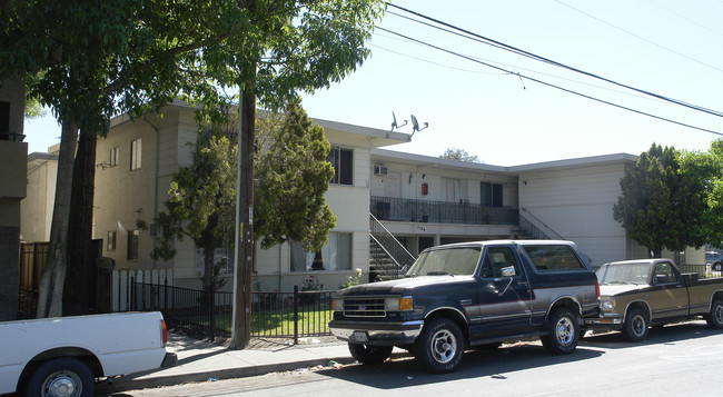 1124 Lacey Ln in Concord, CA - Building Photo - Building Photo