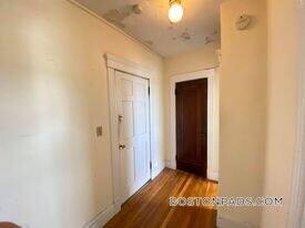 1209 Boylston St in Boston, MA - Foto de edificio - Building Photo