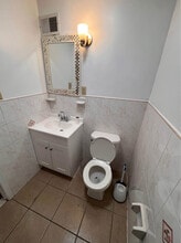 218 Delaware Ave, Unit 1 in Jersey City, NJ - Foto de edificio - Building Photo