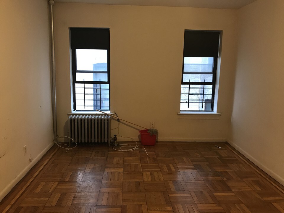 3165 Decatur Ave in Bronx, NY - Building Photo