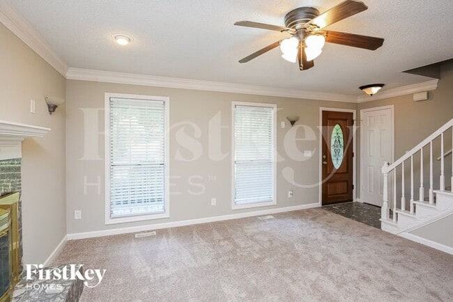 4642 Shay Terrace in Buford, GA - Foto de edificio - Building Photo