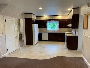 3409 Division Hwy in New Holland, PA - Building Photo - Building Photo