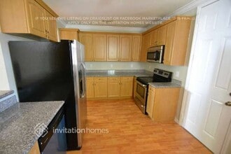 8943 SW 228th Ln in Miami, FL - Foto de edificio - Building Photo