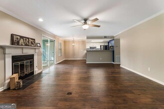 4016 Whitehall Way in Alpharetta, GA - Building Photo - Building Photo