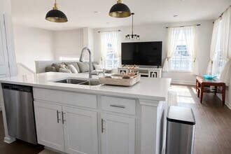 49773 Lantern Way in Canton, MI - Building Photo - Building Photo