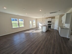136 Katrine way in Raleigh, NC - Building Photo - Building Photo