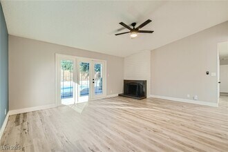 2129 Michael Way in Las Vegas, NV - Building Photo - Building Photo