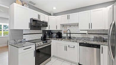 1416 E Frierson Ave in Tampa, FL - Building Photo - Building Photo