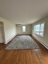 2 Deer Run Dr in Newark, DE - Building Photo - Building Photo