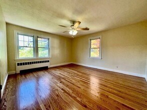 333 Newtonville Ave in Newton, MA - Building Photo - Building Photo