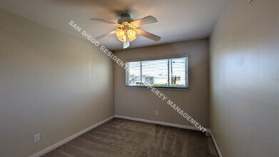 4425 Mt Henry Ave in San Diego, CA - Building Photo - Building Photo