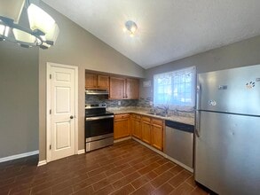 3521 Buckhorn Dr in Lexington, KY - Building Photo - Building Photo