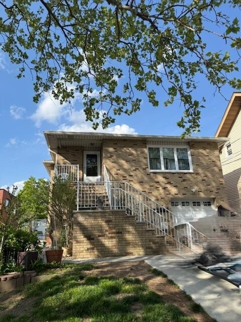 property at 505 Sunset Terrace
