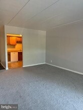 3421 West Chester Pike in Newtown Square, PA - Building Photo - Building Photo