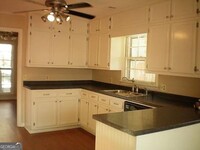 635 Crowe Rd in Statham, GA - Building Photo - Building Photo