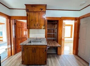 7 Leonard Ave in Westfield, MA - Building Photo - Building Photo