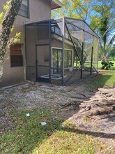 22291 Woodspring Dr in Boca Raton, FL - Building Photo - Building Photo