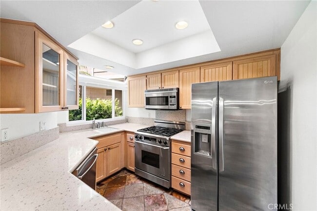 601 San Nicholas Ct in Laguna Beach, CA - Foto de edificio - Building Photo