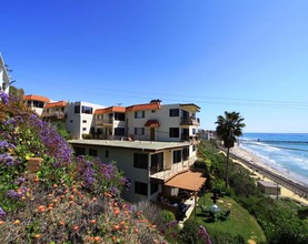 West Marquita in San Clemente, CA - Foto de edificio - Building Photo