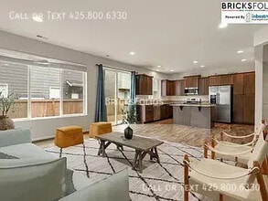 8119 175th St E in Puyallup, WA - Building Photo - Building Photo