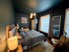 1419 Jefferson St NE, Unit 1 in Minneapolis, MN - Foto de edificio - Building Photo