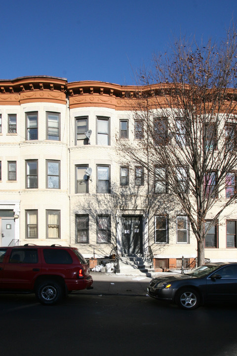 807 Saint Johns Pl in Brooklyn, NY - Foto de edificio